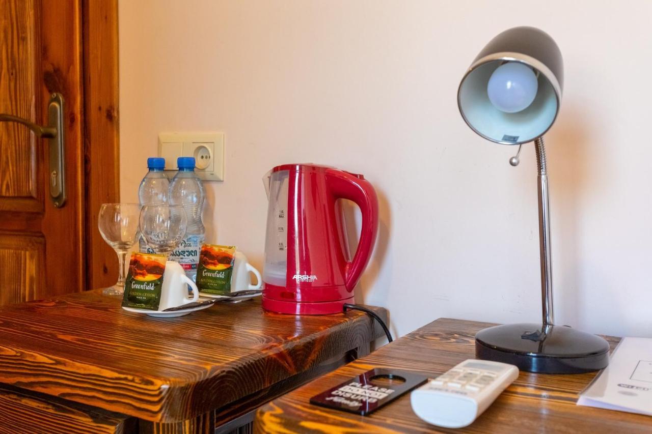 Hotel Phasis Кутаиси Экстерьер фото