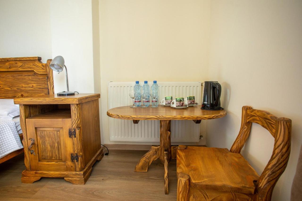 Hotel Phasis Кутаиси Экстерьер фото