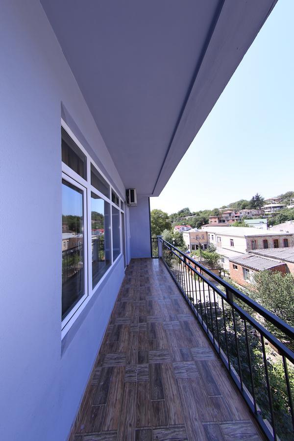 Hotel Phasis Кутаиси Экстерьер фото
